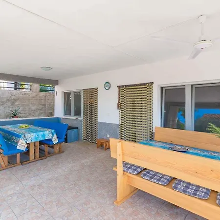 Appartement Susnjar - Biograd Riviera 17877 *