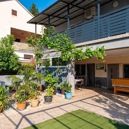 Appartement Susnjar - Biograd Riviera 17877
