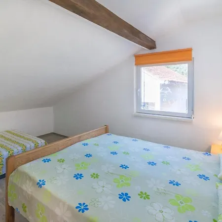 Susnjar/biograd Riviera 17877 Apartment