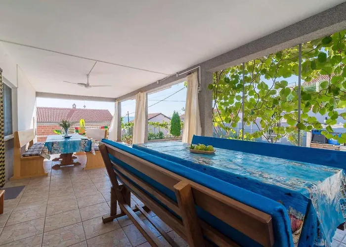 Susnjar - Biograd Riviera 17877 *